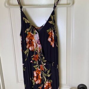 * Mind Code Medium Jumpsuit Black Flower